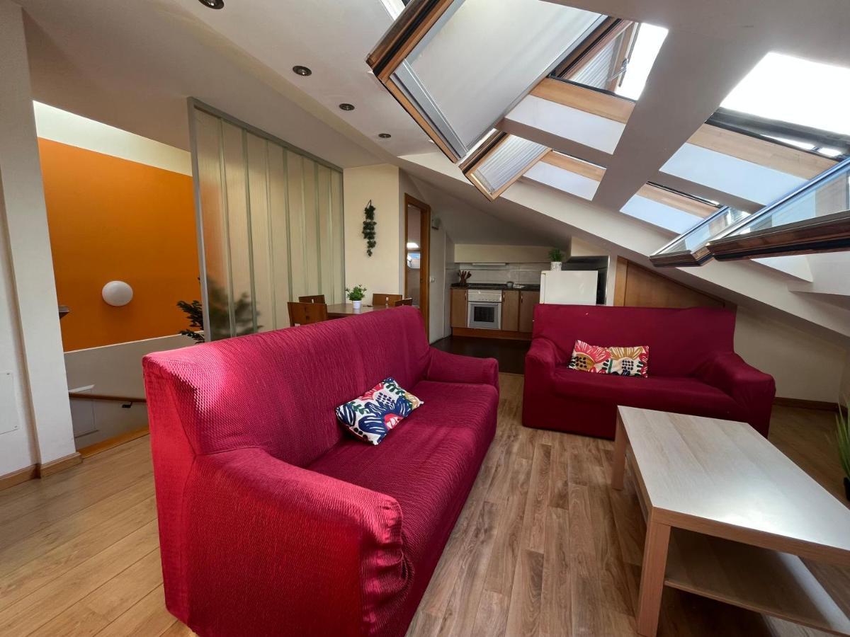 Apartamentosarturo Llanes Laplaza Atico Centrico 외부 사진